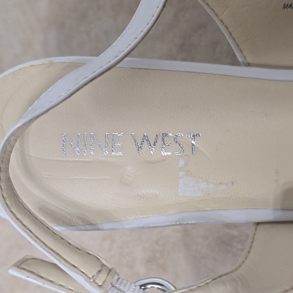 Nine West Women's Sling Back Peep Toe White Heels 7 - Picture 5 of 7